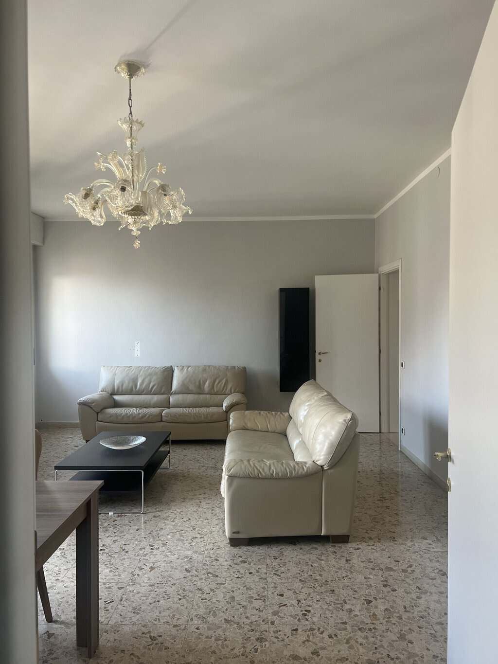 Trilocale via Vincenzo Bellini, Musicisti, Modena